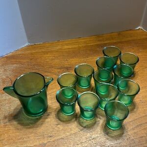 Vintage Akro Agate green uranium glass child’s  tea set water pitcher/12 glasses